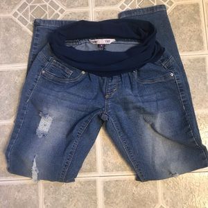 Skinny YMI  maternity jean